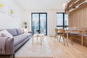 cohost I NEW Apartment w-balcony, Self check-in at the Renesanso Complex